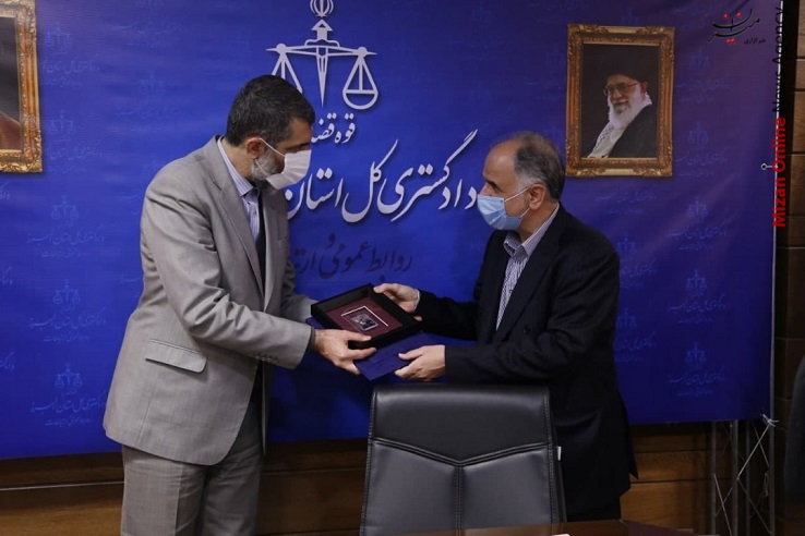 معاونت فرهنگی دادگستری استان البرز موفق به کسب رتبه برتر کشور شد معاونت فرهنگی دادگستری استان البرز موفق به کسب رتبه برتر کشور شد