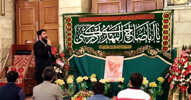 گل آرایی حرم زینب (س) به مناسبت سالروز ولادت آن حضرت +عکس و فیلم گل آرایی حرم زینب (س) به مناسبت سالروز ولادت آن حضرت +عکس و فیلم