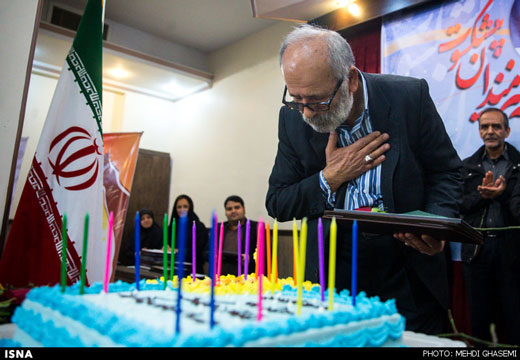 جشن زادروز هنرمندان پیشکسوت + تصاویر جشن زادروز هنرمندان پیشکسوت + تصاویر