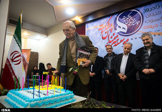 جشن زادروز هنرمندان پیشکسوت + تصاویر جشن زادروز هنرمندان پیشکسوت + تصاویر
