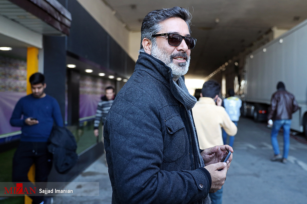 کارگردان خانه امن: هواداران استقلال و پرسپولیس زود قضاوت نکنند/ ما قصد توهین به تیم یا هواداری نداشتیم