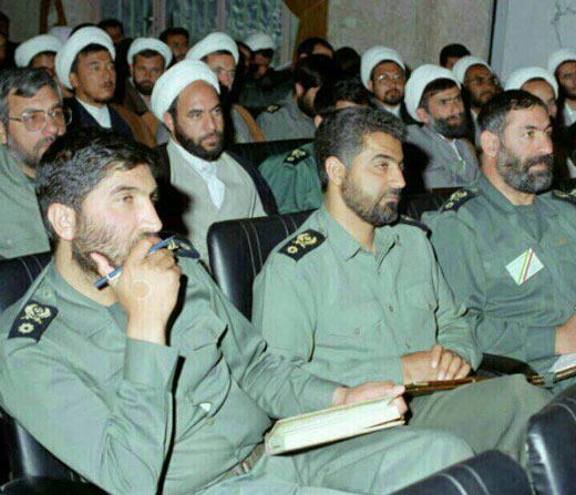 عکس کمتر دیده شده از سردار سلیمانی