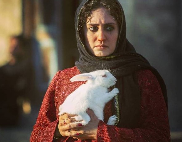 «پارسا پیروزفر» راهی فجر ۳۹ میشود/همکاری دوباره «هوتن شکیبا» و «الناز شاکردوست» «پارسا پیروزفر» راهی فجر ۳۹ میشود/همکاری دوباره «هوتن شکیبا» و «الناز شاکردوست»