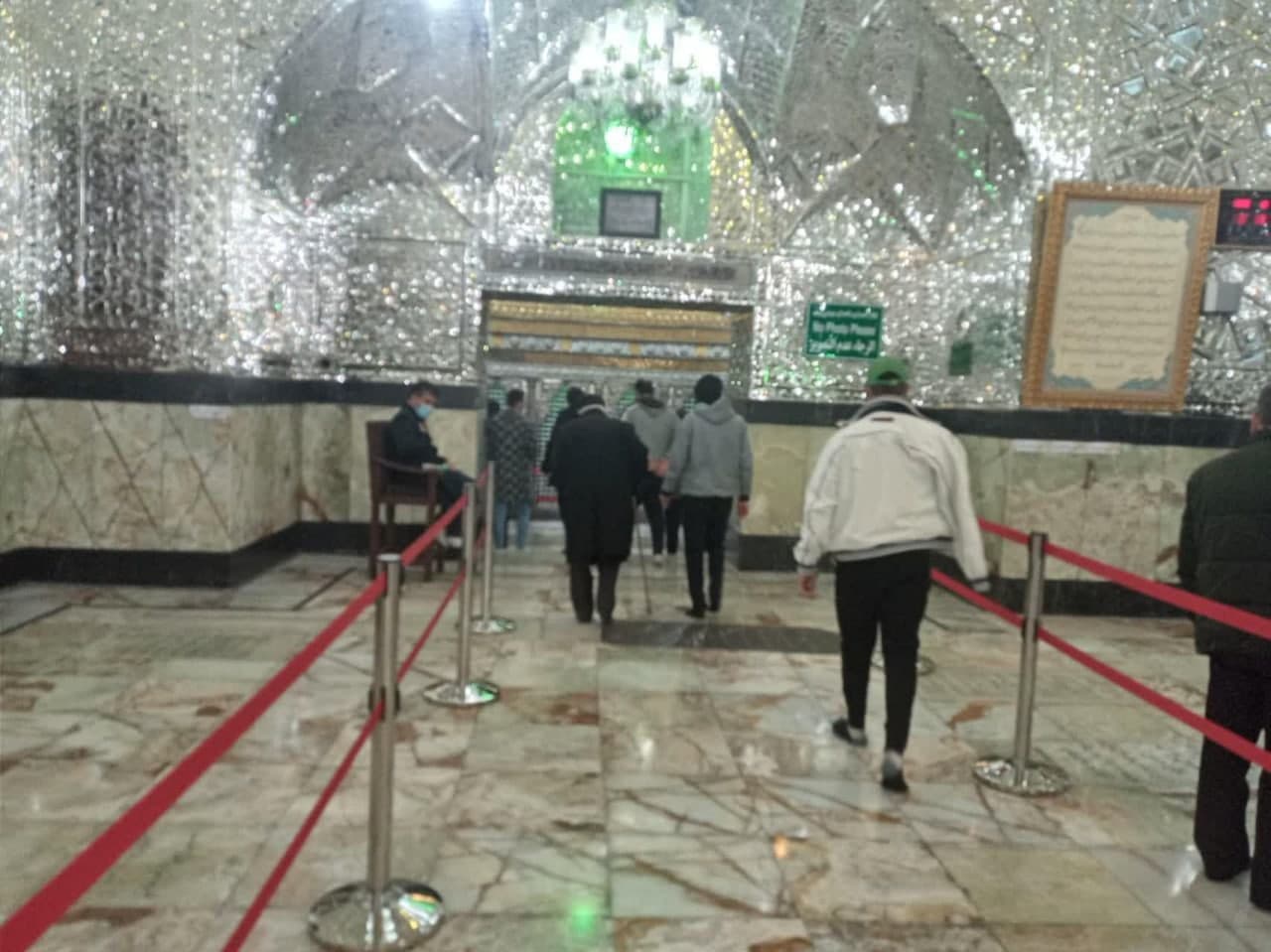 بازگشایی حرم حضرت عبدالعظیم (ع) با رعایت دستورالعملهای بهداشتی بازگشایی حرم حضرت عبدالعظیم (ع) با رعایت دستورالعملهای بهداشتی