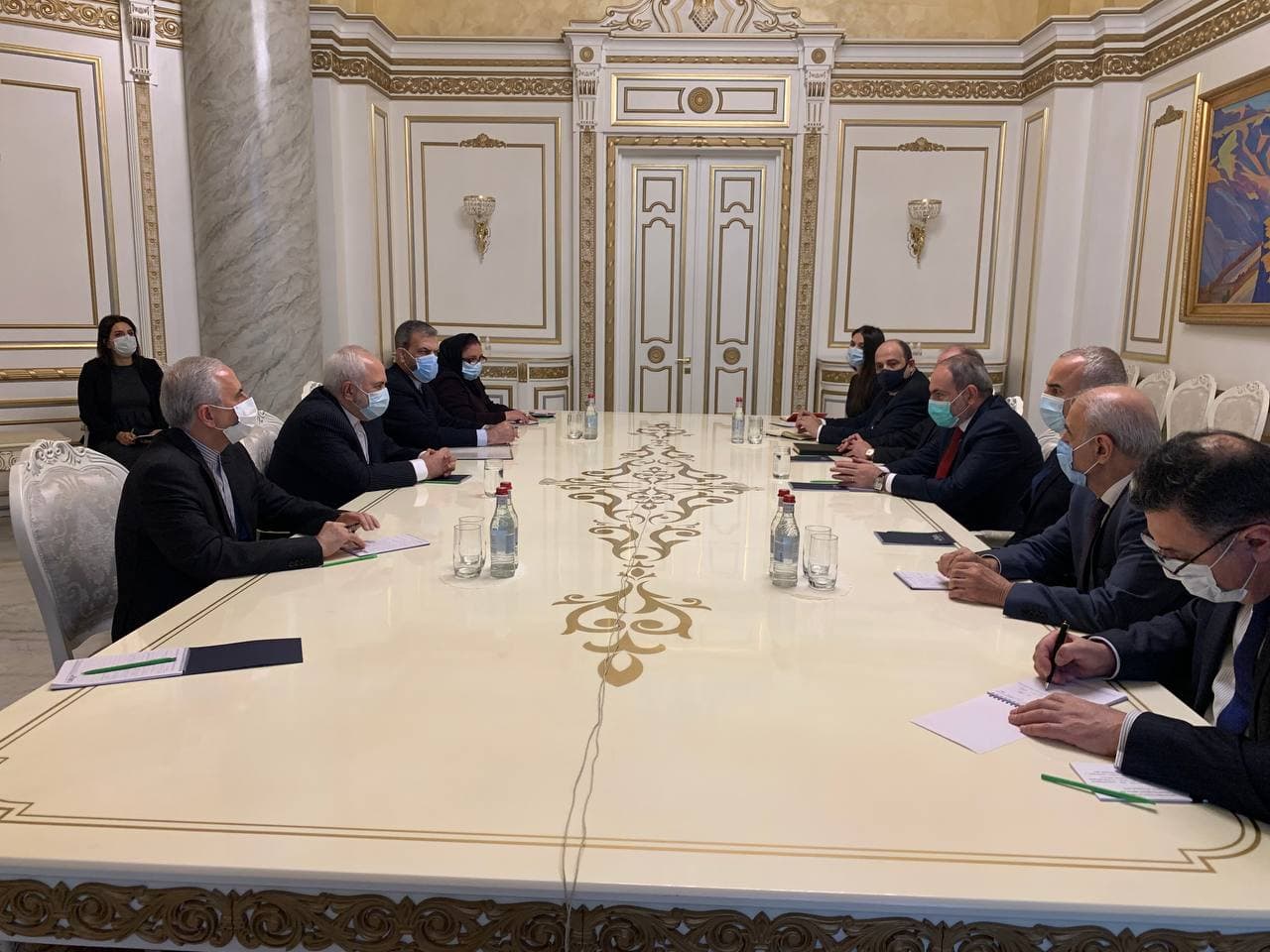 مروری بر سفر ۵ گانه ظریف