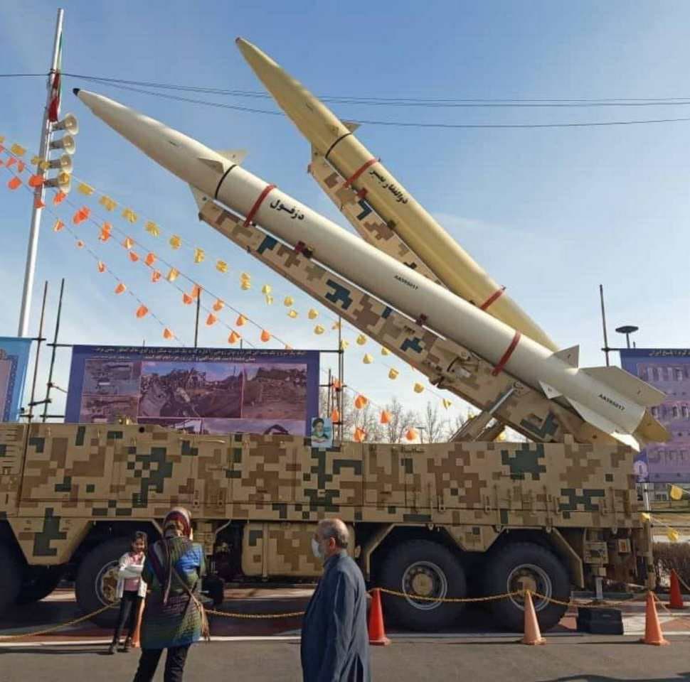 نمایش موشکهایی که عین الاسد را منهدم کردند در میدان آزادی بهمن تماشایی ۴۲؛ متفاوت و ویژه/ آغاز راهپیمایی نمادین یومالله ۲۲ بهمن + فیلم، تصاویر و حاشیهها