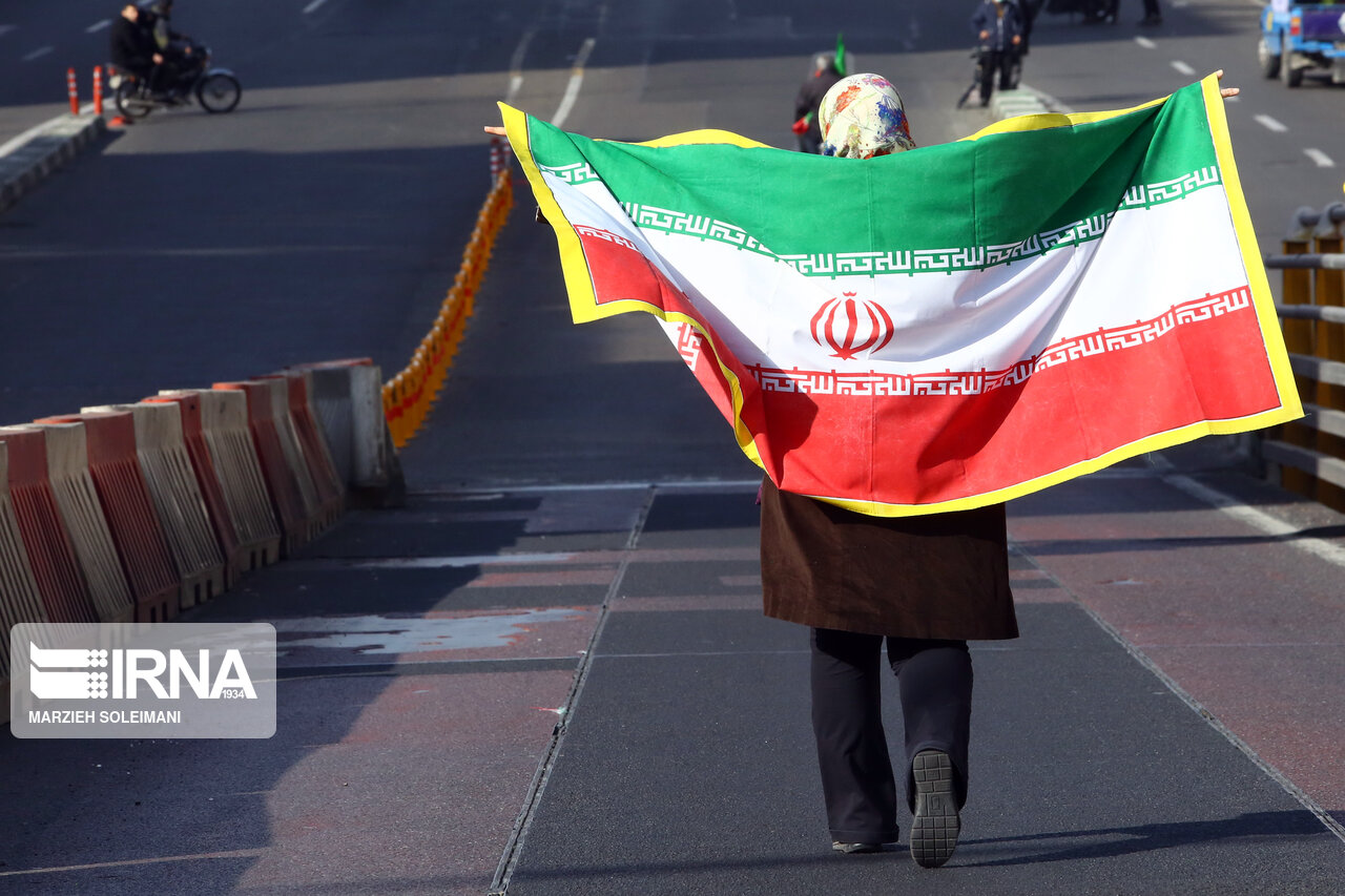 3تصویر متفاوت خبرگزاری ایرنا از راه‌پیمایی ۲۲ بهمن