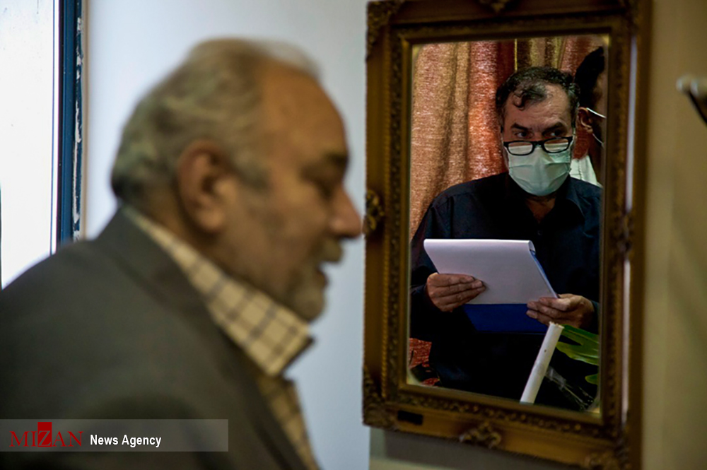 سلیمانی: «ده نمکی» نقد میشود چون مرزی برایش وجود ندارد/هر کسی جرات ساخت «دادستان» را نداشت سلیمانی: «ده نمکی» نقد میشود چون مرزی برایش وجود ندارد/هر کسی جرات ساخت «دادستان» را نداشت