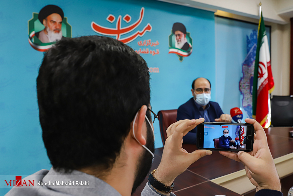 کاهش تخلفات در میان وکلا/ماجرای برخورد با وکیلی که در شبکه‌های اجتماعی تبلیغ وکالت تضمینی می‌کرد/طرح ادعای کذب در مورد پرونده‌ها از سوی وکلا در شبکه‌های اجتماعی تخلف است