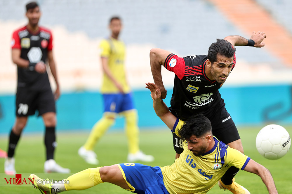 ادامه صدرنشینی پرسپولیس با شکست نفت مسجدسلیمان + فیلم و عکس