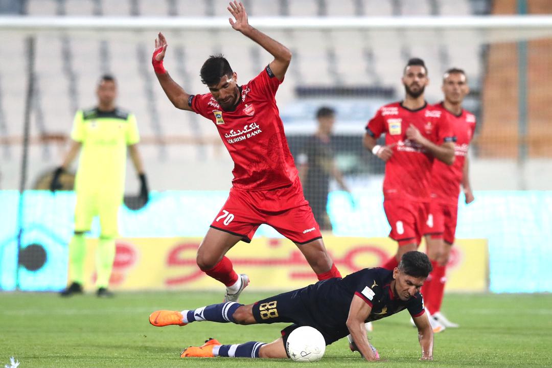 گزارش زنده| پرسپولیس یک - نساجی صفر گزارش زنده| پرسپولیس یک - نساجی صفر