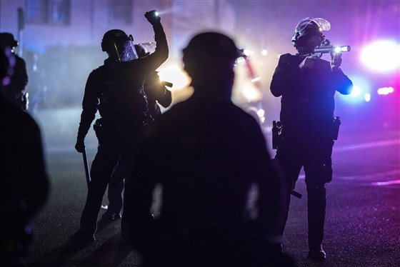 اعتراضات گسترده در شهرهای آمریکا اعتراضات گسترده در شهرهای آمریکا