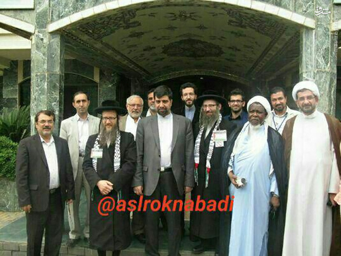 عکس/ شهید رکن‌آبادی در کنار شیخ زکزاکی