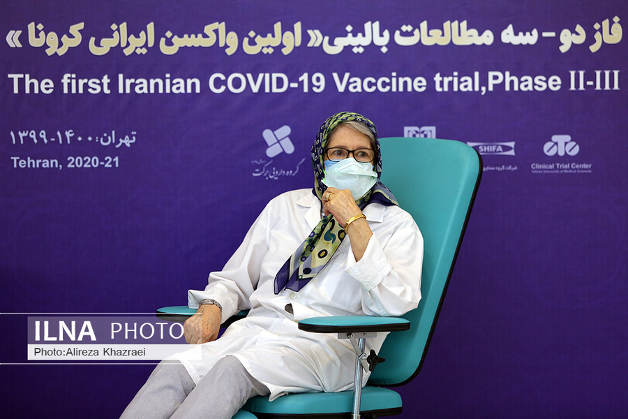 مینو محرز؛ نخستین داوطلب مرحله سوم آزمایش انسانی واکسن کُوو ایران برکت +ویدیو مینو محرز؛ نخستین داوطلب مرحله سوم آزمایش انسانی واکسن کُوو ایران برکت +ویدیو