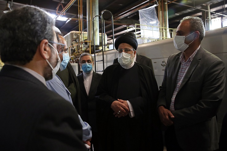 ضربالاجل یک ماهه رئیس دستگاه قضا برای احیای تولید در کارخانه صنایع غذایی کیوان ضربالاجل یک ماهه رئیس دستگاه قضا برای احیای تولید در کارخانه صنایع غذایی کیوان