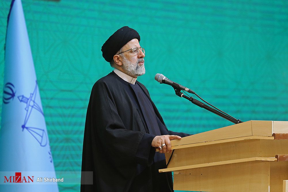 ضربالاجل یک ماهه رئیس دستگاه قضا برای احیای تولید در کارخانه صنایع غذایی کیوان/ اختصاص ۱۱۰ میلیارد تومان بودجه برای رفع مشکلات واحدهای قضایی استان همدان ضربالاجل یک ماهه رئیس دستگاه قضا برای احیای تولید در کارخانه صنایع غذایی کیوان/ اختصاص ۱۱۰ میلیارد تومان بودجه برای رفع مشکلات واحدهای قضایی استان همدان