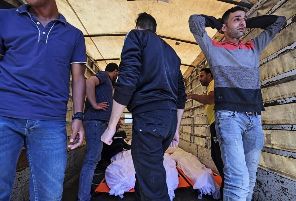 فیلم| محکومیت گسترده جنایات رژیم صهیونیستی؛ مقاومت فلسطین بار دیگر تل آویو را موشک باران کرد فیلم| محکومیت گسترده جنایات رژیم صهیونیستی؛ مقاومت فلسطین بار دیگر تل آویو را موشک باران کرد