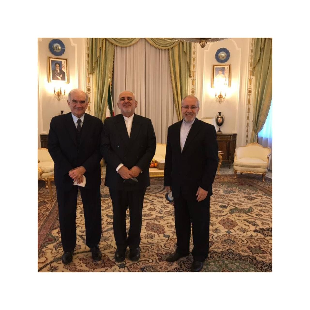 دیدار و گفتوگوی ظریف با برخی از مقامات ایتالیا دیدار و گفتوگوی ظریف با برخی از مقامات ایتالیا