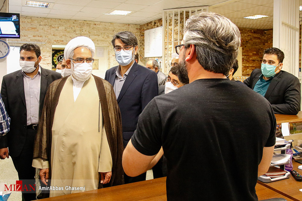 سرکشی مستمر مسئولان قضایی از زندانها در دوره تحول/ بازدید بیش از ۱۷۰۰ زندان در سراسر کشور توسط مسئولان سازمان زندانها سرکشی مستمر مسئولان قضایی از زندانها در دوره تحول/ بازدید بیش از ۱۷۰۰ زندان در سراسر کشور توسط مسئولان سازمان زندانها