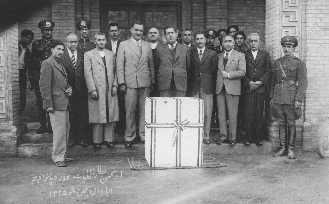 115 سال انتخابات در ایران در قاب دوربین 115 سال انتخابات در ایران در قاب دوربین
