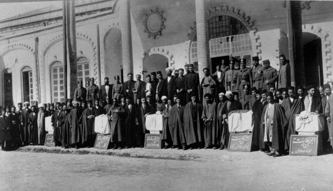 115 سال انتخابات در ایران در قاب دوربین 115 سال انتخابات در ایران در قاب دوربین
