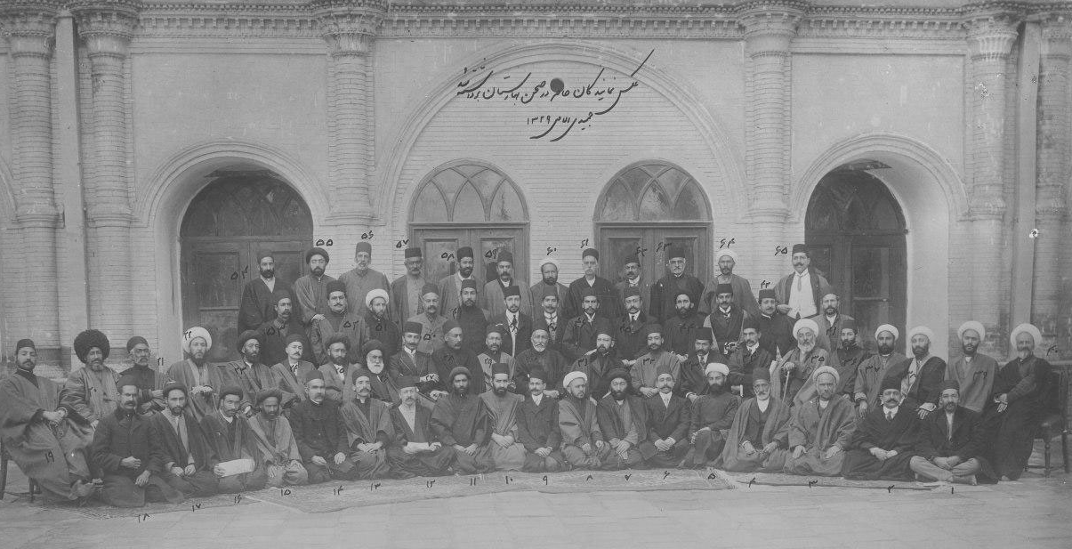 115 سال انتخابات در ایران در قاب دوربین 115 سال انتخابات در ایران در قاب دوربین