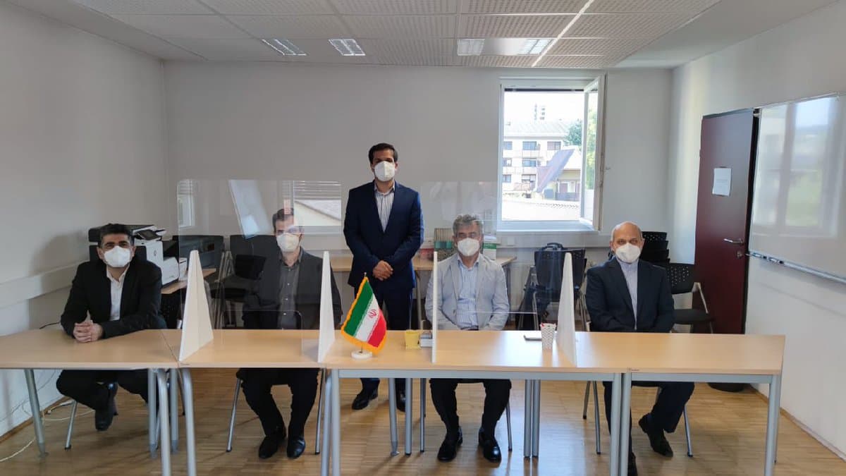 برگزاری انتخابات ریاست جمهروی ایران در کشورهای مختلف برگزاری انتخابات ریاست جمهروی ایران در کشورهای مختلف