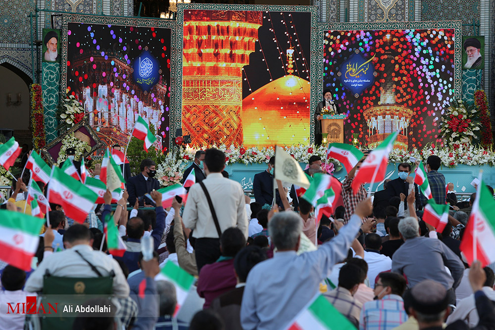 آیتالله رئیسی آیتالله رئیسی: واکسیناسیون عمومی در اسرع وقت یکی از برنامههای فوری ما خواهد بود/ باید هم اقتصاد و تولید رونق بگیرد و هم دغدغه مردم پایان بپذیرد