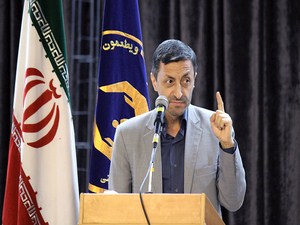 واكنش فتاح به انتشار نادرست درآمدهای مردمی كميته امداد/مردم بايد در جریان امور فعالیت‌های كميته امداد قرار گیرند