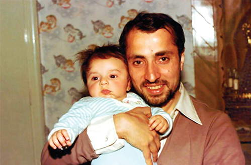 شهید حسین قندی؛ نخبهای که پس از اخذ دکتری از آمریکا در حوزه علمیه ادامه تحصیل داد شهید حسین قندی؛ نخبهای که پس از اخذ دکتری از آمریکا در حوزه علمیه ادامه تحصیل داد