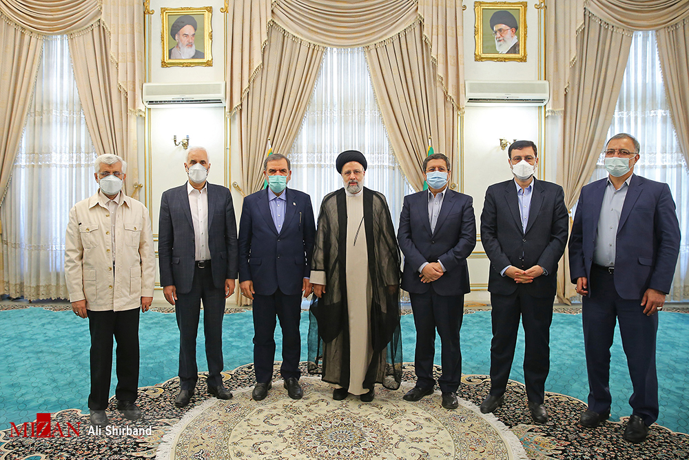 دیدار ۶ کاندیدای انتخابات ریاست جمهوری ۱۴۰۰ با رئیسجمهور منتخب آیتالله رئیسی: دوران رقابت انتخاباتی پایان یافته است/ آغاز دوره رفاقت و همدلی برای حل مشکلات مردم