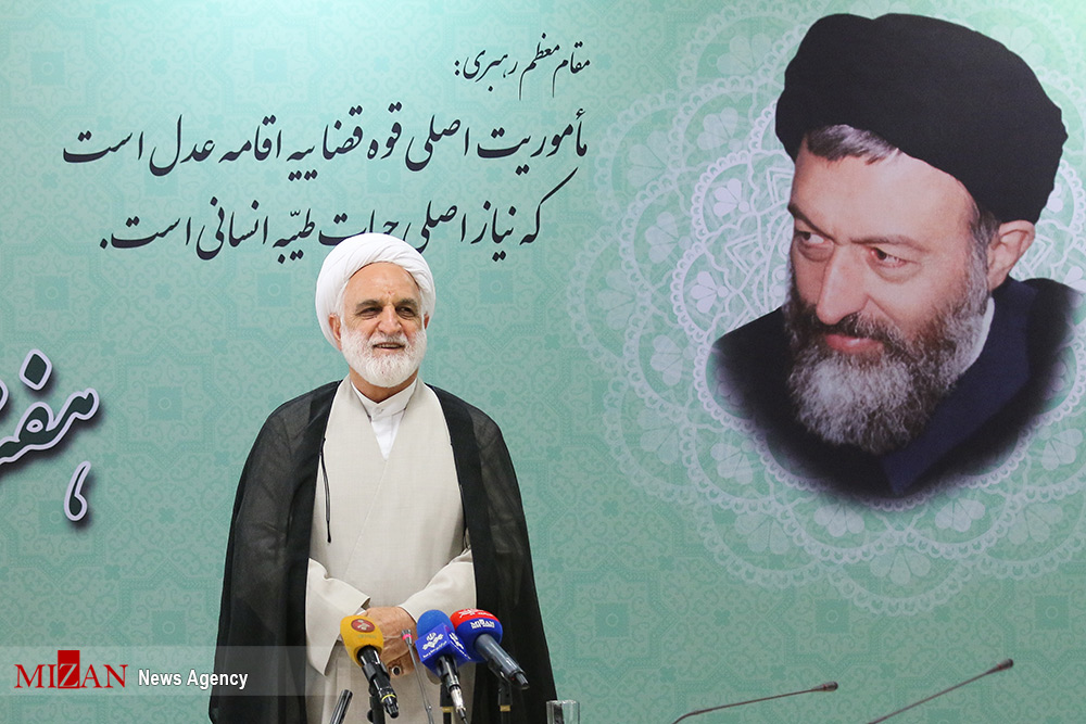 فصل جدیدی از عدالت و تحول؛ از «آشنایی با سوابق و دیدگاههای رئیس جدید عدلیه» تا «استقبال شخصیتها از انتصاب حجتالاسلاموالمسلمین اژهای به ریاست دستگاه قضا» فصل جدیدی از عدالت و تحول؛ از «آشنایی با سوابق و دیدگاههای رئیس جدید عدلیه» تا «استقبال شخصیتها از انتصاب حجتالاسلاموالمسلمین اژهای به ریاست دستگاه قضا»