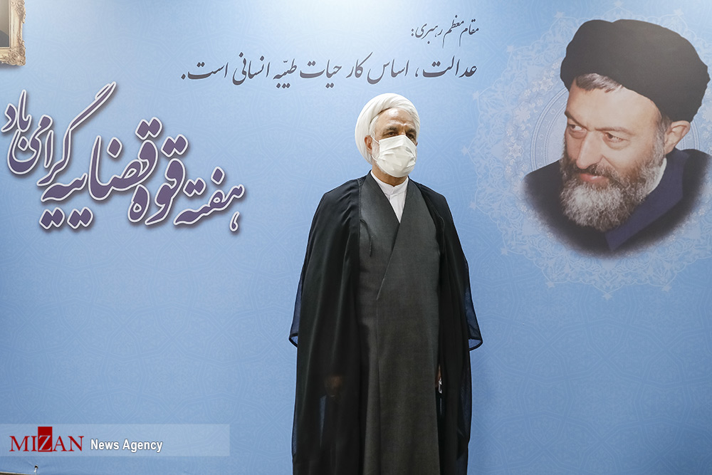 فصل جدیدی از عدالت و تحول؛ از «آشنایی با سوابق و دیدگاههای رئیس جدید عدلیه» تا «استقبال شخصیتها از انتصاب حجتالاسلاموالمسلمین اژهای به ریاست دستگاه قضا» فصل جدیدی از عدالت و تحول؛ از «آشنایی با سوابق و دیدگاههای رئیس جدید عدلیه» تا «استقبال شخصیتها از انتصاب حجتالاسلاموالمسلمین اژهای به ریاست دستگاه قضا»