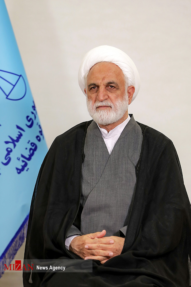 فصل جدیدی از عدالت و تحول؛ از «آشنایی با سوابق و دیدگاههای رئیس جدید عدلیه» تا «استقبال شخصیتها از انتصاب حجتالاسلاموالمسلمین اژهای به ریاست دستگاه قضا» فصل جدیدی از عدالت و تحول؛ از «آشنایی با سوابق و دیدگاههای رئیس جدید عدلیه» تا «استقبال شخصیتها از انتصاب حجتالاسلاموالمسلمین اژهای به ریاست دستگاه قضا»