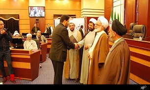 تقدیر از ستاد اقامه نماز زندان‌های استان مركزی