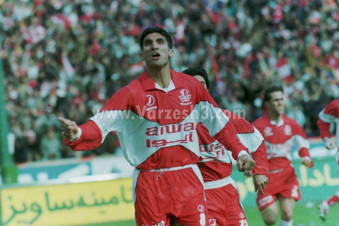 جدال پرسپولیس و فولاد، دوباره هاشمی نسب و پرسپولیس؛ داستان عشقی که به نفرت تبدیل شد!