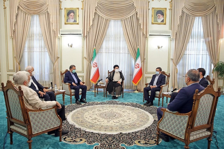 از وعده تا عمل رئیس جمهور منتخب/ استقبال مردم و نخبگان از سامانه «یاران رئیسی»/ مبارزه با فساد در گام نخست دولت سیزدهم