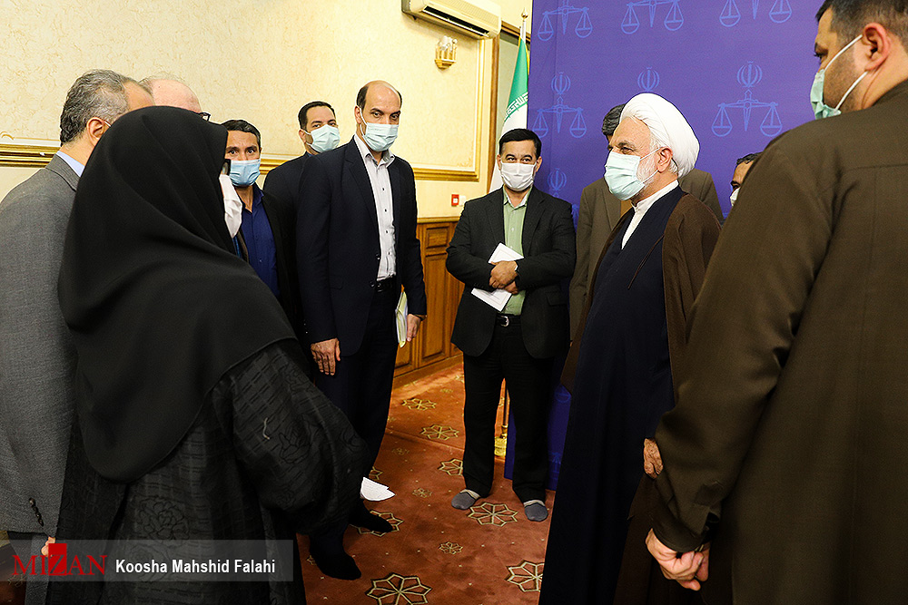 رویکرد باز و منبسط رئیس دستگاه قضا در قبال اهالی فرهنگ و رسانه/ کانال ارتباطی مستمر با جامعه نخبگانی کشور برای احصاء و رفع مشکلات رویکرد باز و منبسط رئیس دستگاه قضا در قبال اهالی فرهنگ و رسانه/ کانال ارتباطی مستمر با جامعه نخبگانی کشور برای احصاء و رفع مشکلات