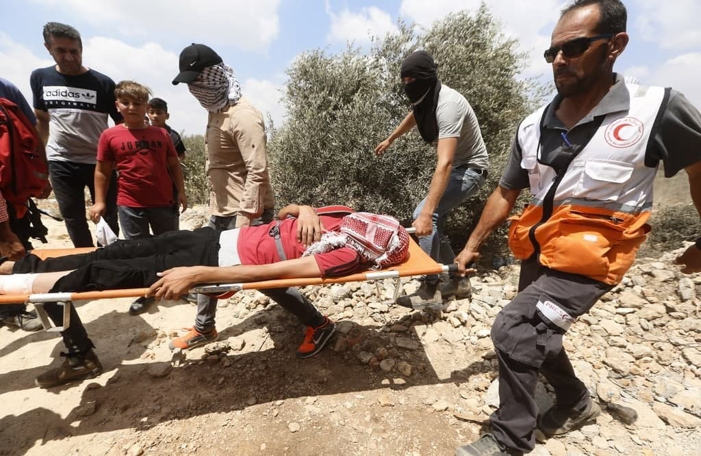 شهادت نوجوان فلسطینی/ مجروح شدن ۳۲۰ نفر در جنوب نابلس شهادت نوجوان فلسطینی/ مجروح شدن ۳۲۰ نفر در جنوب نابلس