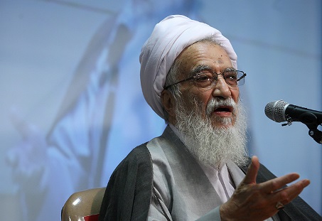 آمریکا قصد نفوذ اقتصادی، فرهنگی و سیاسی دارد آمریکا قصد نفوذ اقتصادی، فرهنگی و سیاسی دارد