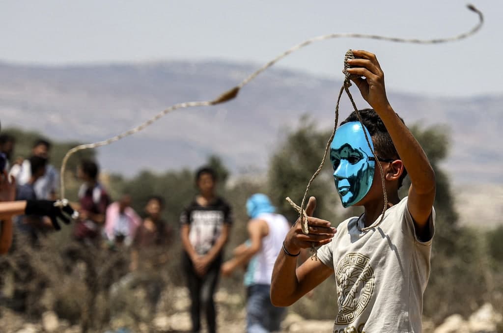 خشونت نظامیان صهیونیست علیه فلسطینیان/ ۴۳۵ نفر مجروح شدند خشونت نظامیان صهیونیست علیه فلسطینیان/ ۴۳۵ نفر مجروح شدند