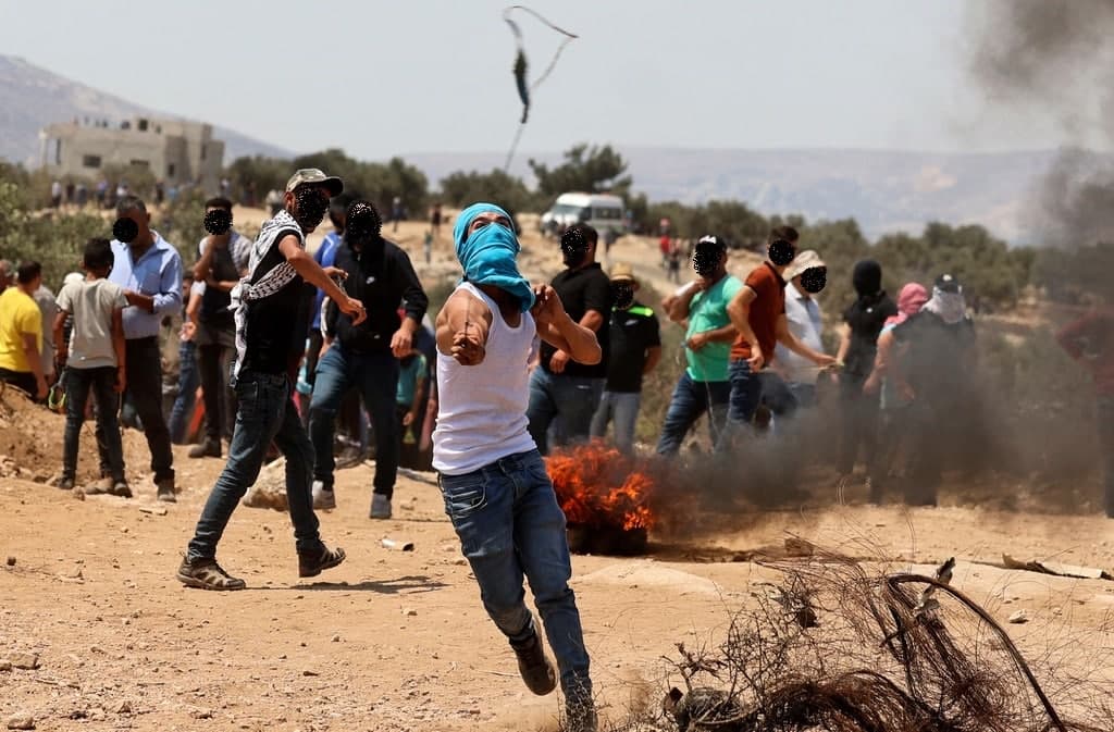 خشونت نظامیان صهیونیست علیه فلسطینیان/ ۴۳۵ نفر مجروح شدند خشونت نظامیان صهیونیست علیه فلسطینیان/ ۴۳۵ نفر مجروح شدند