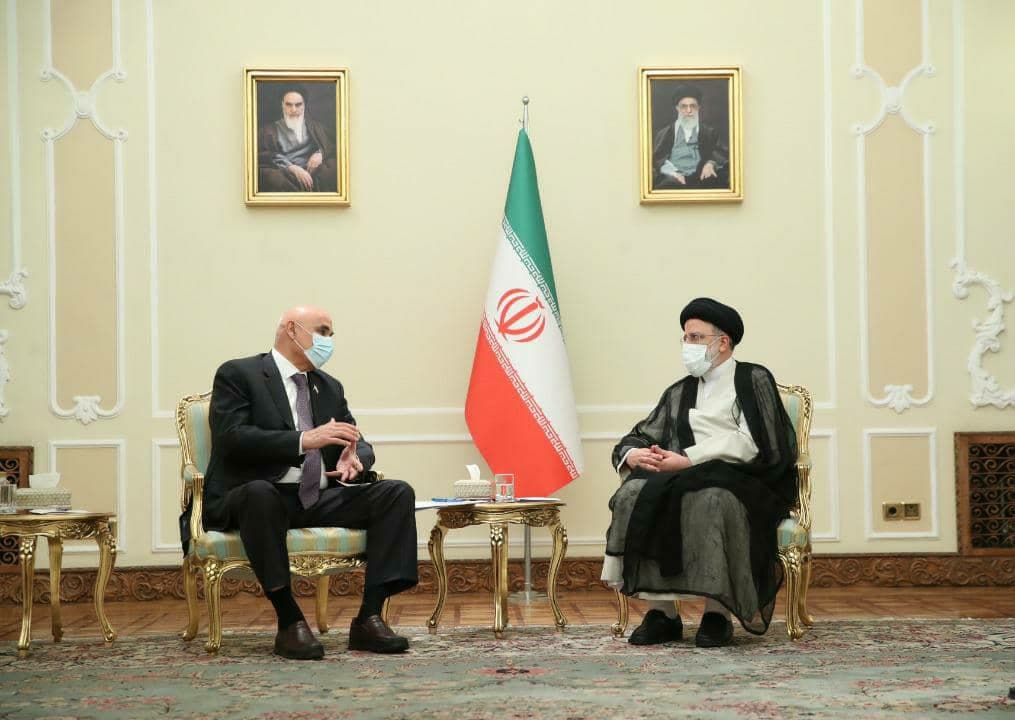 دیدارهای دیپلماتیک آیتالله رئیسی در اولین روز کاری دیدارهای دیپلماتیک آیتالله رئیسی در اولین روز کاری