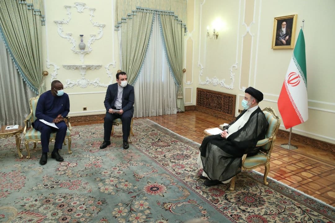 دیدارهای دیپلماتیک آیتالله رئیسی در اولین روز کاری دیدارهای دیپلماتیک آیتالله رئیسی در اولین روز کاری