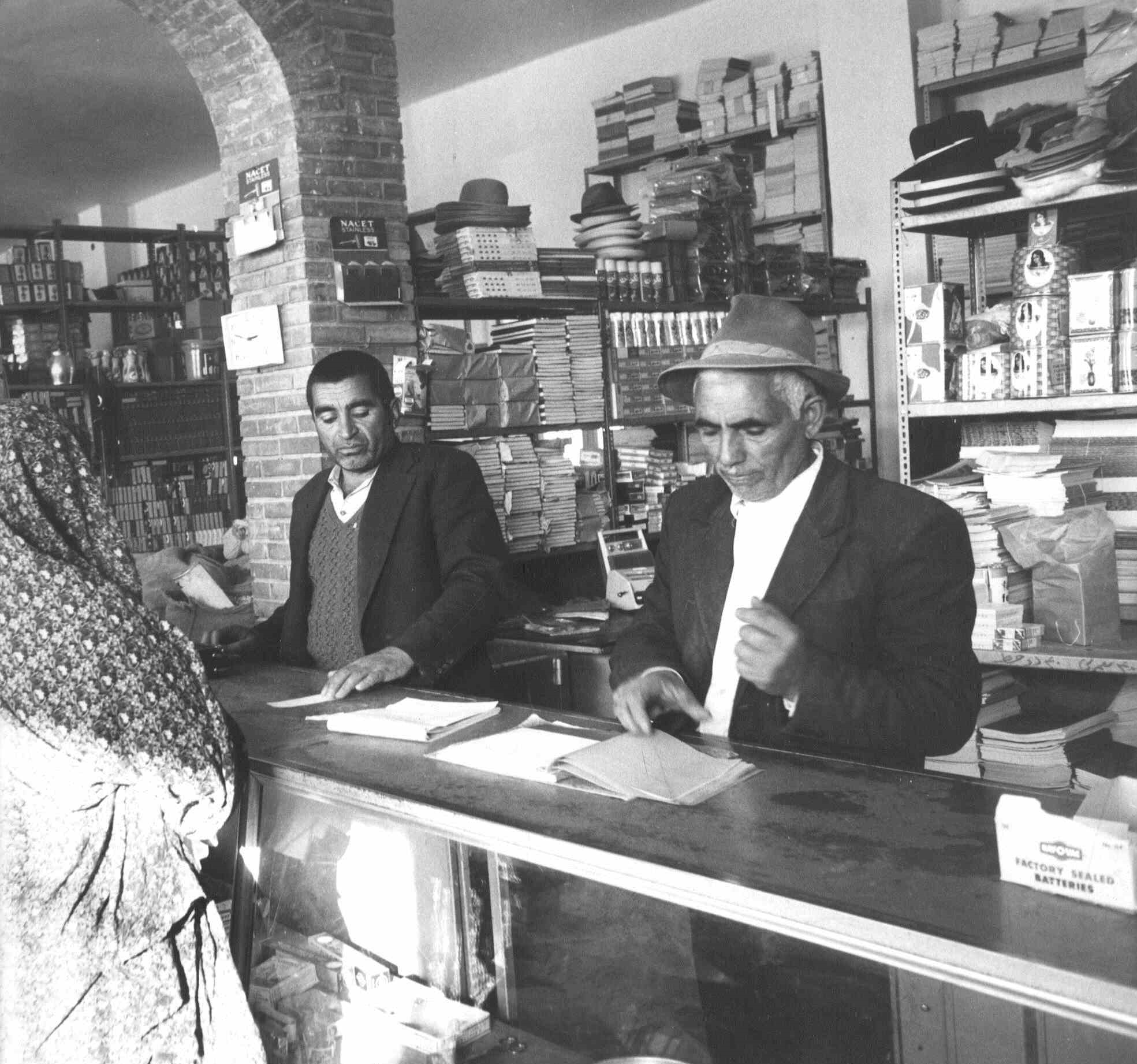 قصه شیرین نوشتافزار ایرانی؛ از قلم نی دزفولی تا خودکار ساخت ایران قصه شیرین نوشتافزار ایرانی؛ از قلم نی دزفولی تا خودکار ساخت ایران