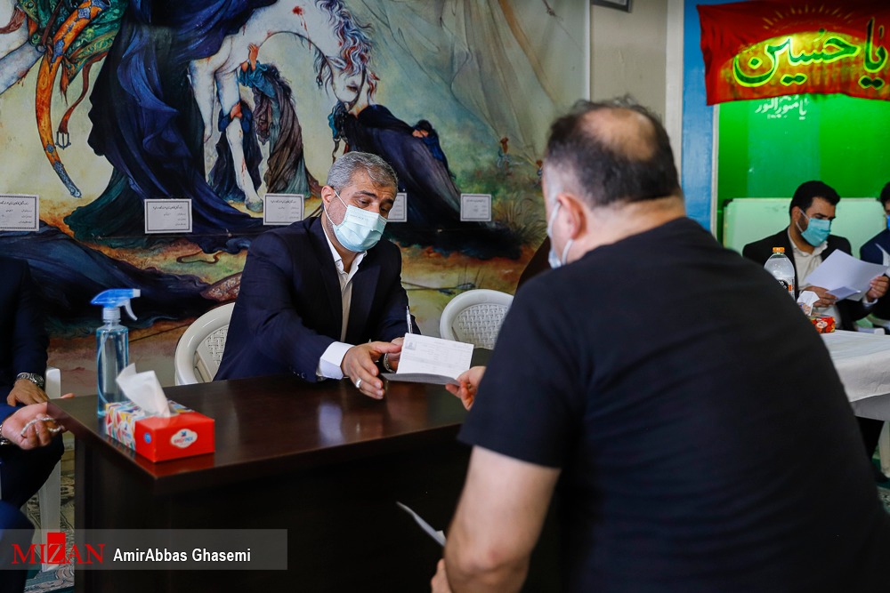 دادستان تهران: به دنبال دستور رییس قوه قضاییه تعدادی از محکومین امنیتی با آزادی مشروط و یا عفو آزاد شده‌اند / پیشنهاد آزادی مشروط تعداد دیگری محکوم امنیتی به دادگاه‌ها داده شد