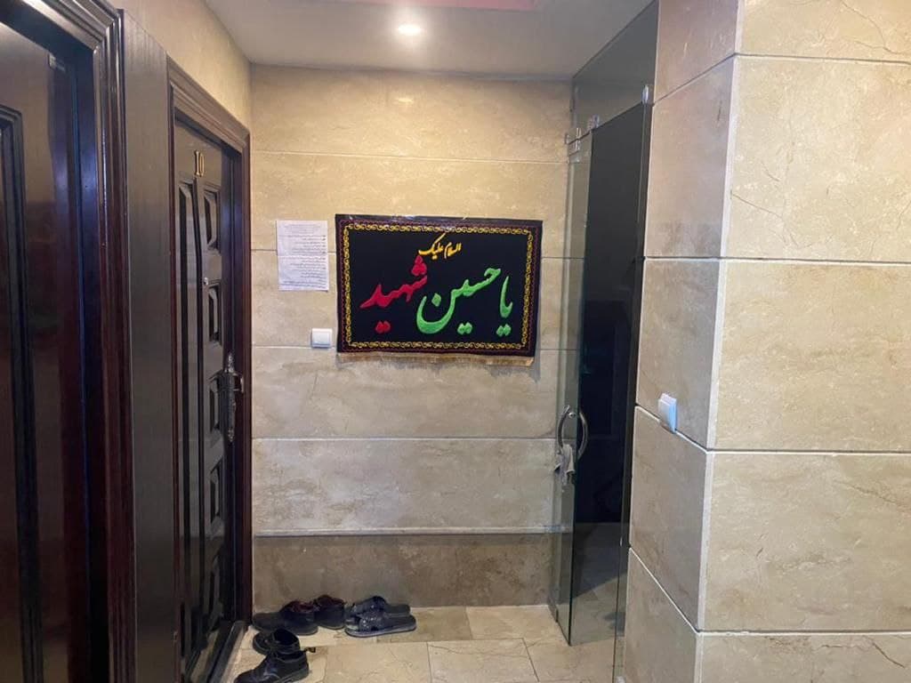 برگزاری پویش «هر خانه یک حسینیه» در منزل برادر یک شهید
