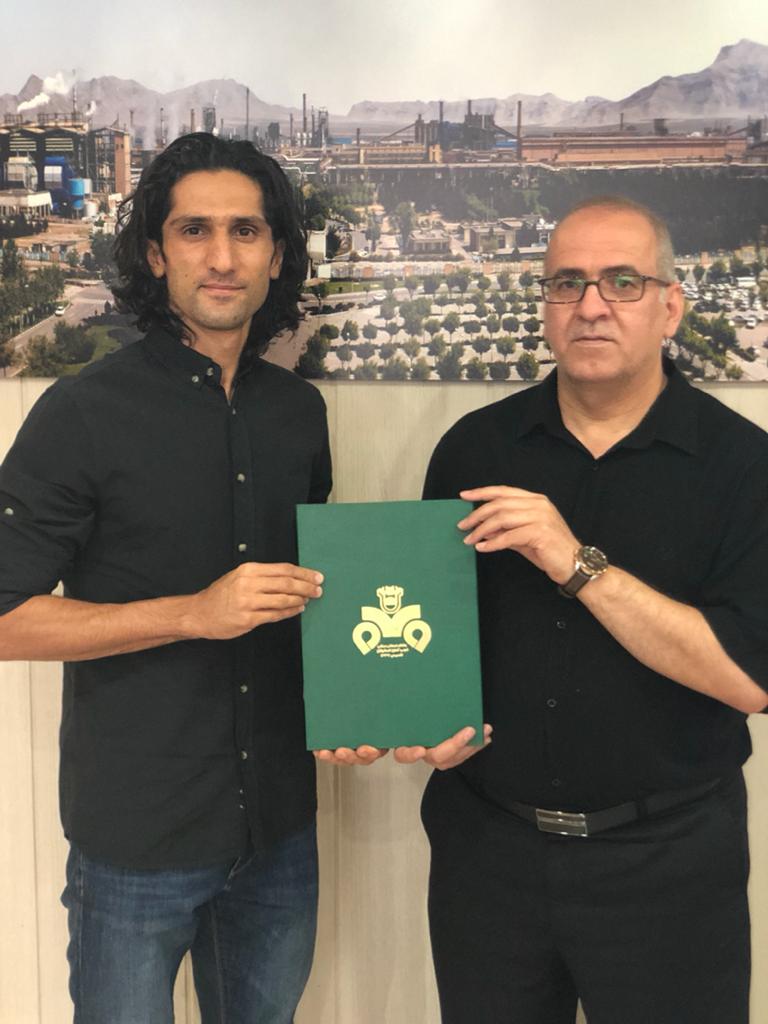 بابا محمدی، خدابنده لو و خالقی فر به ذوبآهن پیوستند/ قریشی قراردادش را تمدید کرد بابا محمدی، خدابنده لو و خالقی فر به ذوبآهن پیوستند/ قریشی قراردادش را تمدید کرد
