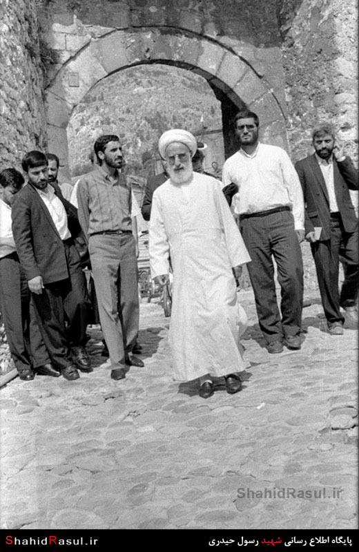 تصاویر دیده نشده از آیت الله جنّتی در بوسنی تصاویر دیده نشده از آیت الله جنّتی در بوسنی