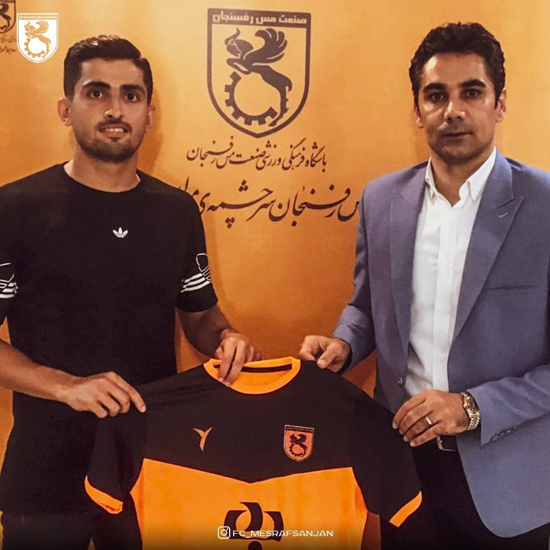 دو بازیکن مس تمدید کردند دو بازیکن مس تمدید کردند